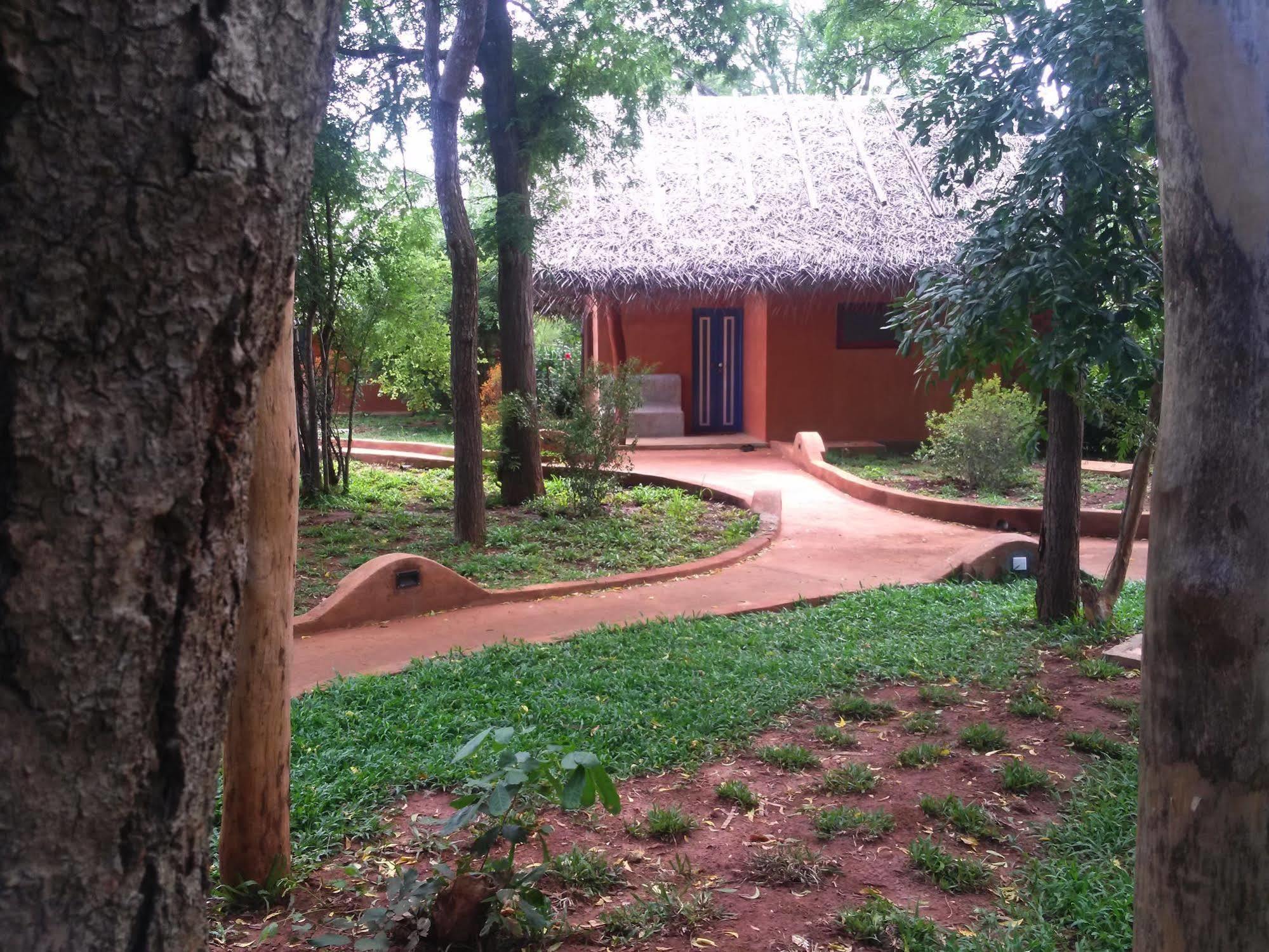 Kuwera Eco Lodge Sigiriya Bagian luar foto